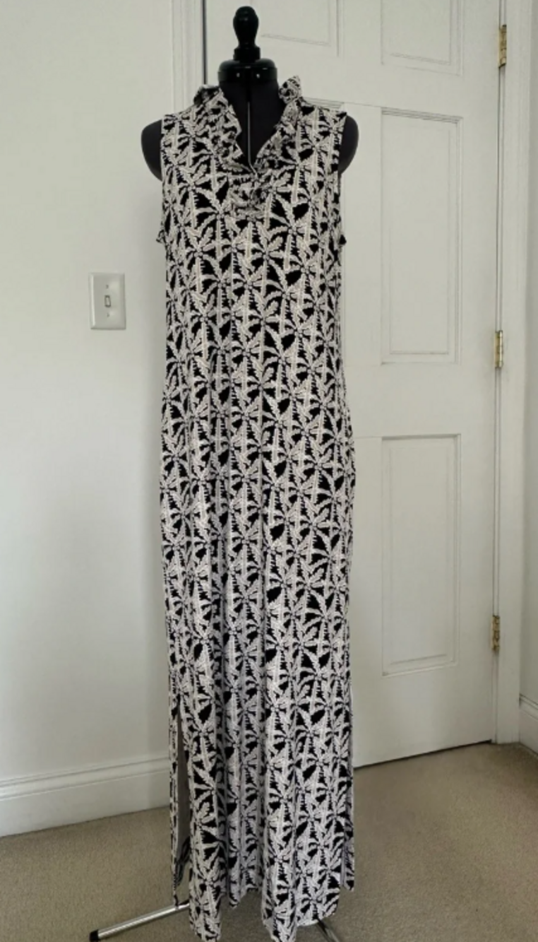 Black & White Leaf Print Sleeveless Maxi Dress